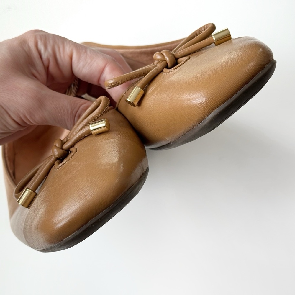 NEW Vionic Klara Camel Flats Square Toe Ballerina Flats Leather Minimal Modern - Picture 3 of 12